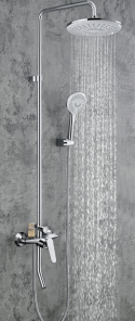 8123（  3 function shower faucet）